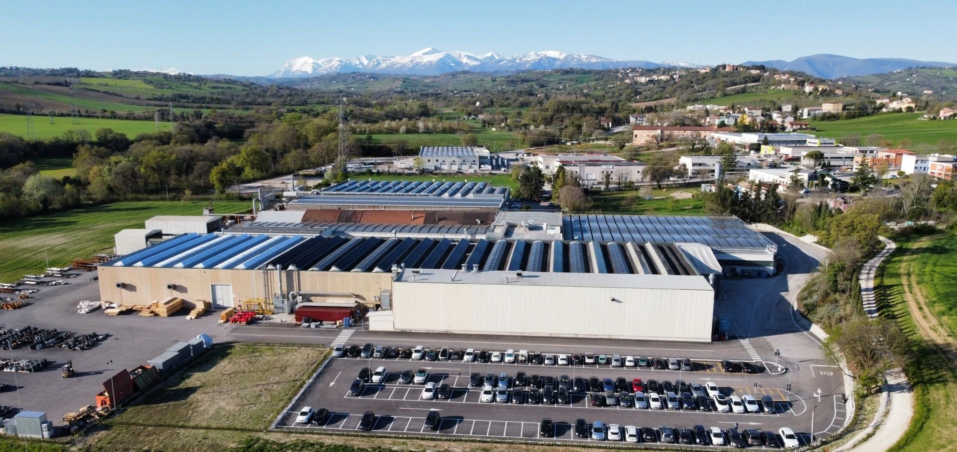 We create connections in the energy sector