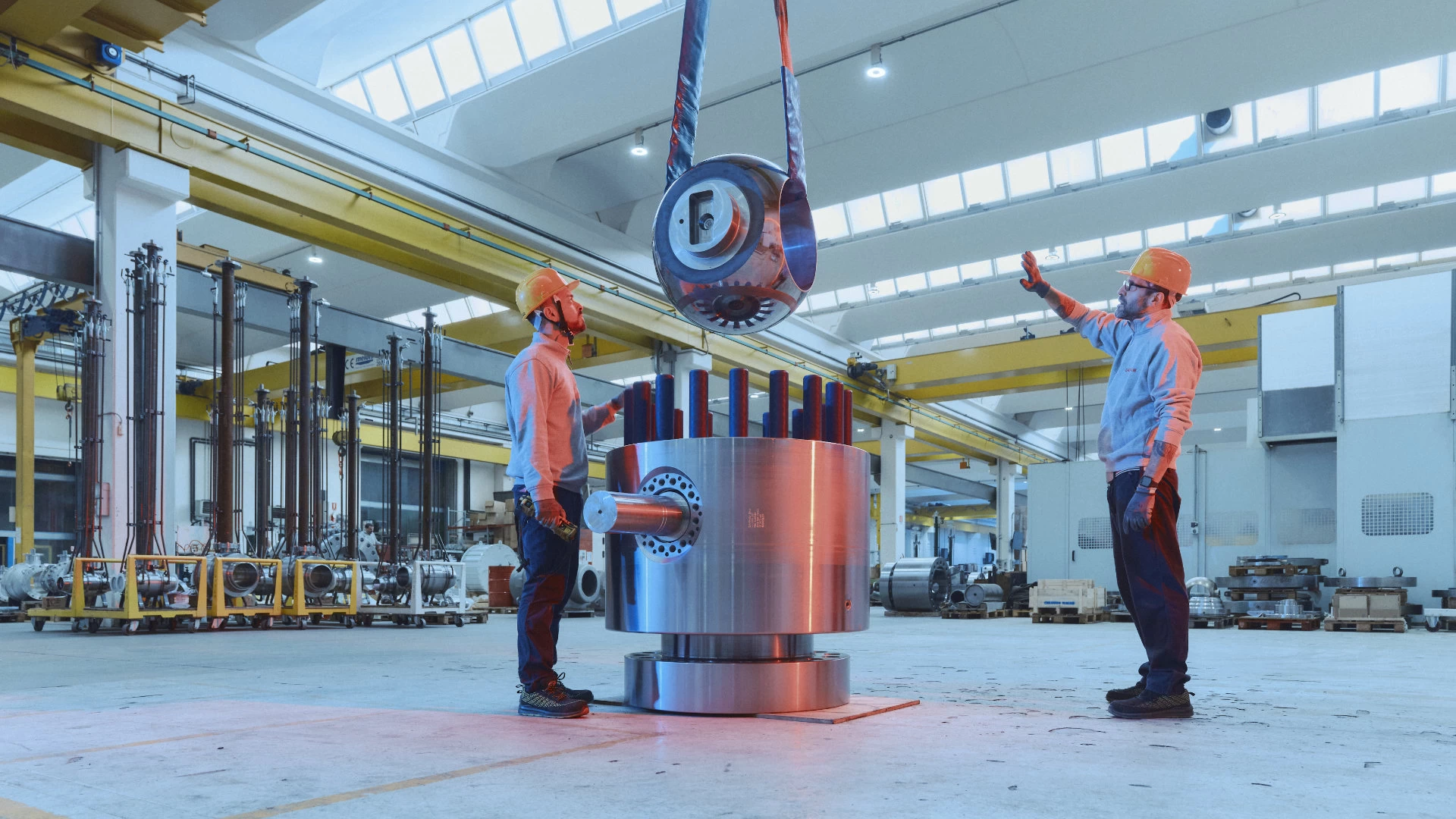 Dafram technicians assembling an industrial ball valve in the production plant
